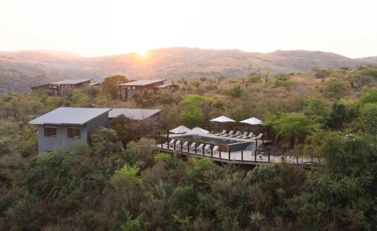 Rhino Ridge Safari Lodge KwaNompondo Exterior foto