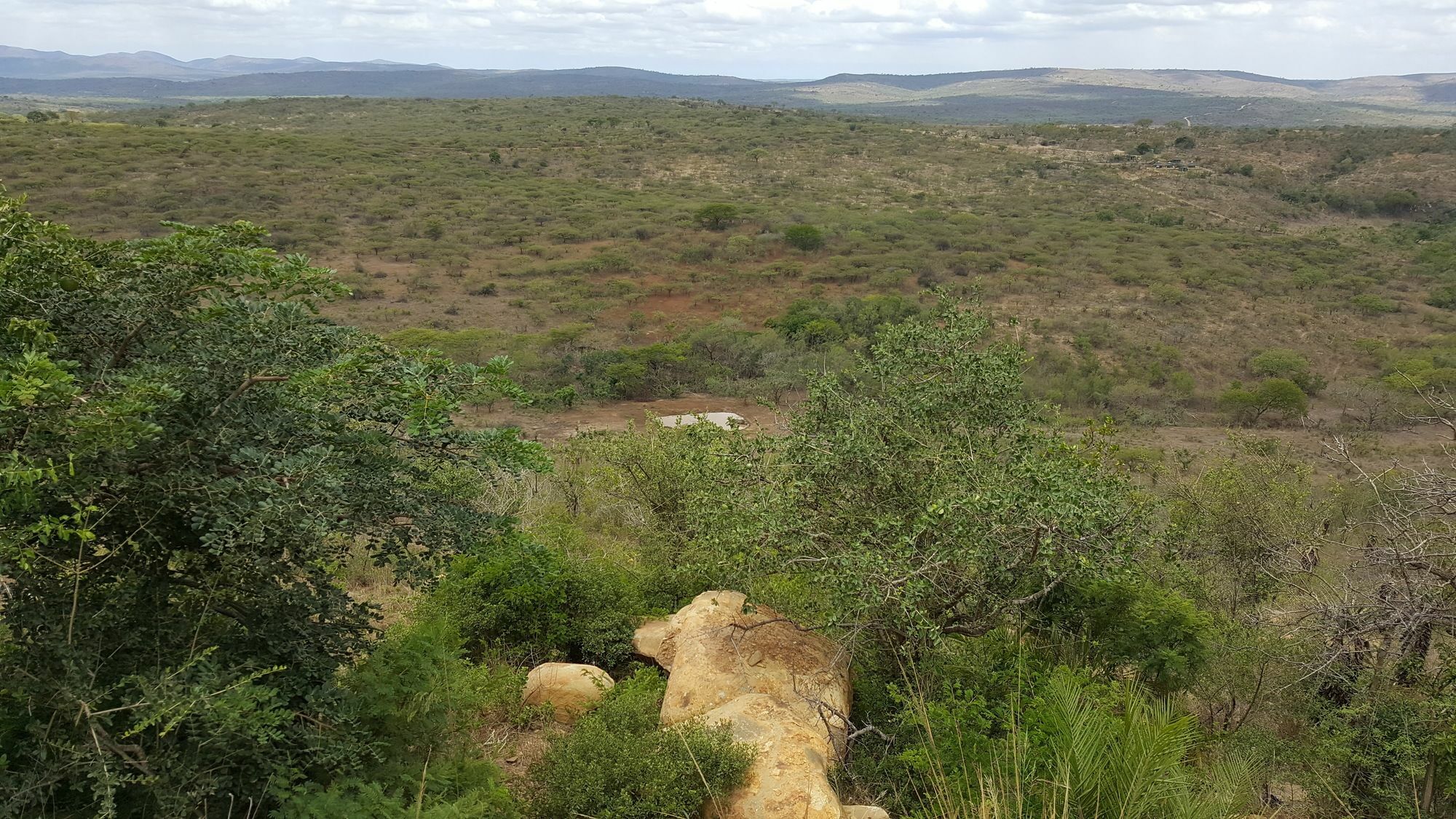 Rhino Ridge Safari Lodge KwaNompondo Exterior foto